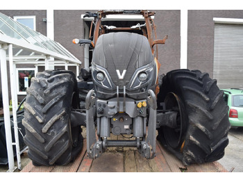 Farm tractor VALTRA T234