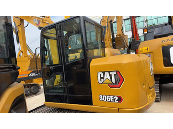 Mini excavator CATERPILLAR 306E2