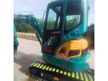 Mini excavator KUBOTA U25