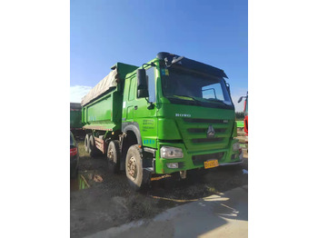Box truck SINOTRUK HOWO: picture 2