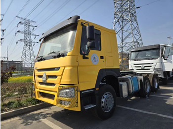 Tractor unit SINOTRUK HOWO