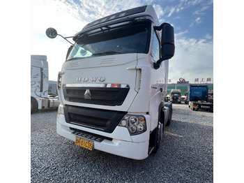 Tractor unit SINOTRUK