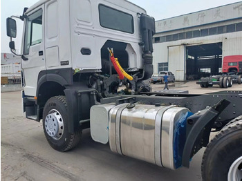 Tractor unit Sinotruk Howo 371: picture 4