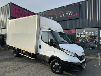 Closed box van IVECO Daily 35c16