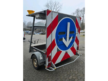 Trailer Nissen Mersch LED Absperrtafel FAT Sperrwand Fahrbare Verkehrsleitanhänger Verkehrssicherungsanhänger Verkehrsleittafel Verkehrssicherung Baustellenabsicherung: picture 4 Trailer Nissen Mersch LED Absperrtafel FAT Sperrwand Fahrbare Verkehrsleitanhänger Verkehrssicherungsanhänger Verkehrsleittafel Verkehrssicherung Baustellenabsicherung: picture 4