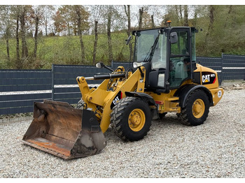 Wheel loader CATERPILLAR