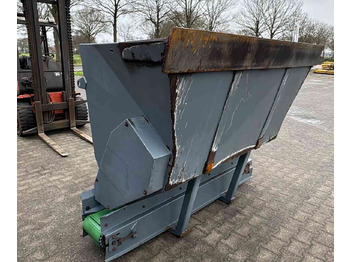Livestock equipment