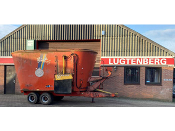 Forage mixer wagon PEECON