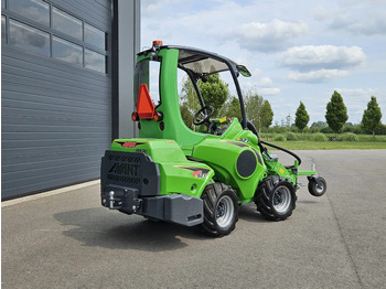 Compact track loader Avant E527 Rental mini-shovel: picture 3 Compact track loader Avant E527 Rental mini-shovel: picture 3