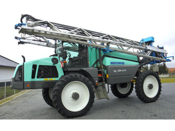 Self-propelled sprayer BERTHOUD