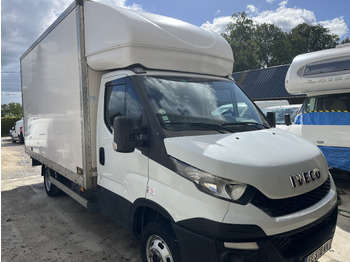 Closed box van IVECO Daily 35c13