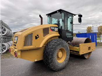 Compactor CATERPILLAR CS 64 B: picture 5 Compactor CATERPILLAR CS 64 B: picture 5