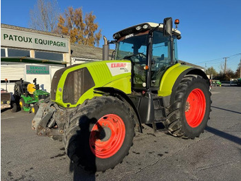 Farm tractor CLAAS Axion 810