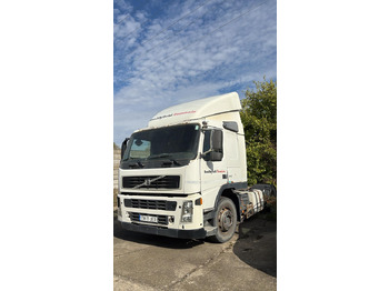 Tractor unit VOLVO FM