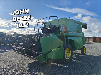 Combine harvester JOHN DEERE