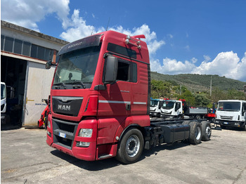 Cab chassis truck MAN TGX 26.440