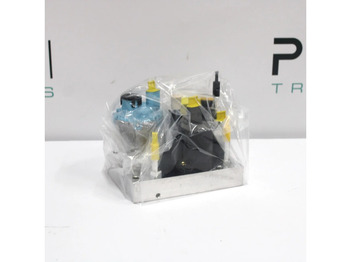 New Fuel processing/ Fuel delivery for Truck Volvo FH/FM AdBlue Pomp 21679299 | 7421892627 | 23387854 Nieuw: picture 2 New Fuel processing/ Fuel delivery for Truck Volvo FH/FM AdBlue Pomp 21679299 | 7421892627 | 23387854 Nieuw: picture 2