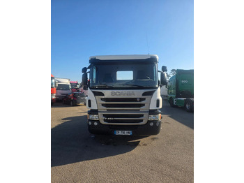 Tractor unit SCANIA P 450