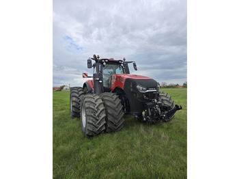 Farm tractor CASE IH Magnum
