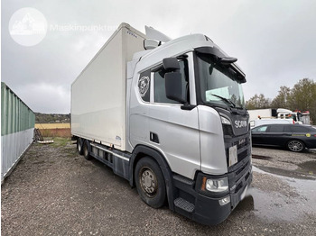 Box truck SCANIA R 520
