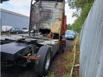 Tractor unit VOLVO FH 500