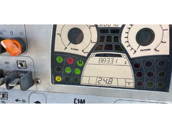 Asphalt paver BOMAG IT BF 600 P-2 S500  Stage IV/Tier 4f: picture 4