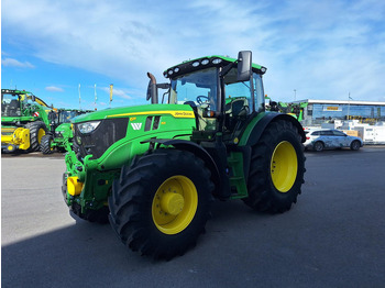 Farm tractor John Deere 6R 155: picture 3