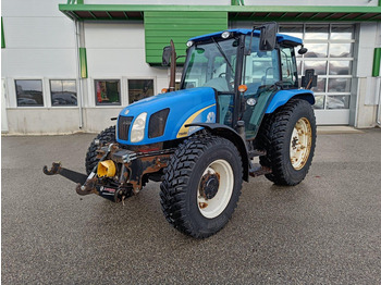 Farm tractor NEW HOLLAND T5050