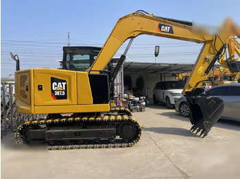 Crawler excavator CATERPILLAR 307.5: picture 2