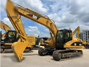 Crawler excavator CATERPILLAR 320CL: picture 4 Crawler excavator CATERPILLAR 320CL: picture 4