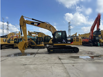 Crawler excavator CATERPILLAR 320D