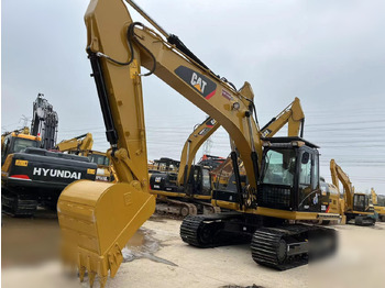 Crawler excavator CATERPILLAR 320D2