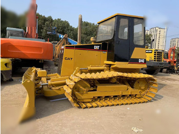 Bulldozer CATERPILLAR D4C
