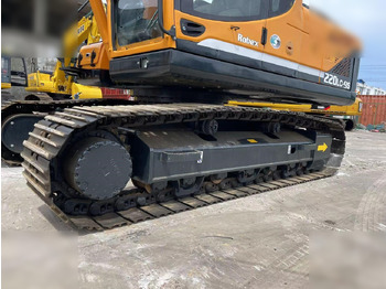Crawler excavator HYUNDAI ROBEX 220 LC-9S: picture 5 Crawler excavator HYUNDAI ROBEX 220 LC-9S: picture 5