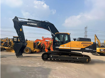 Crawler excavator HYUNDAI