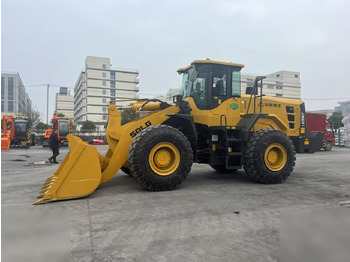 Wheel loader SDLG