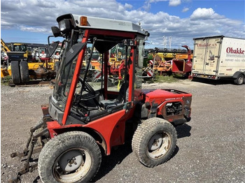 Municipal tractor