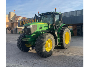 Farm tractor JOHN DEERE 6175R
