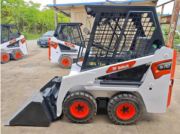 Skid steer loader BOBCAT S70