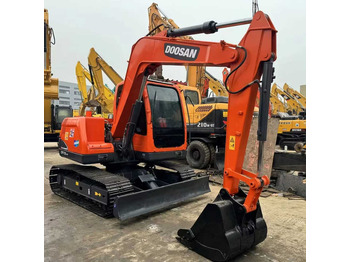 Excavator DOOSAN DX75