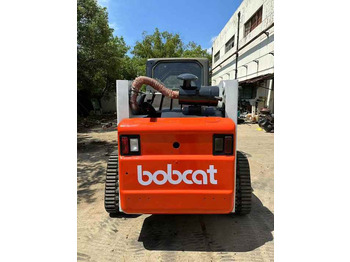 Skid steer loader Used Heavy Construction Equipment Crawler bobcat T864 Second Hand Smaller Skid Steers Used Machine for Sale [ Copy ]: picture 3