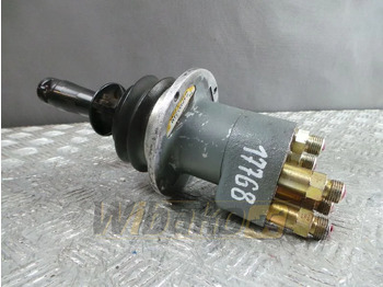 Hydraulic valve CASE