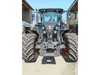 Farm tractor CLAAS Arion 660