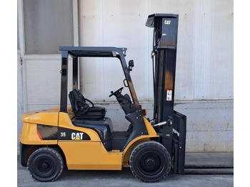 Diesel forklift CATERPILLAR