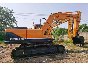 Crawler excavator Hyundai Digger 220lc-9s Second Hand Korea Made High Performance Machine Hyundai Excavator for Sale: picture 3