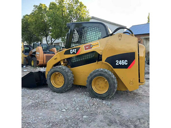 Skid steer loader CATERPILLAR