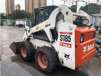 Skid steer loader BOBCAT S185: picture 4