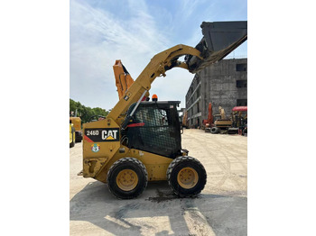 Skid steer loader CATERPILLAR 246D: picture 2 Skid steer loader CATERPILLAR 246D: picture 2