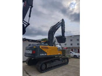 Crawler excavator HYUNDAI