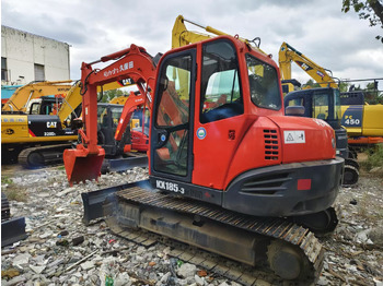 Mini excavator KUBOTA KX185: picture 3